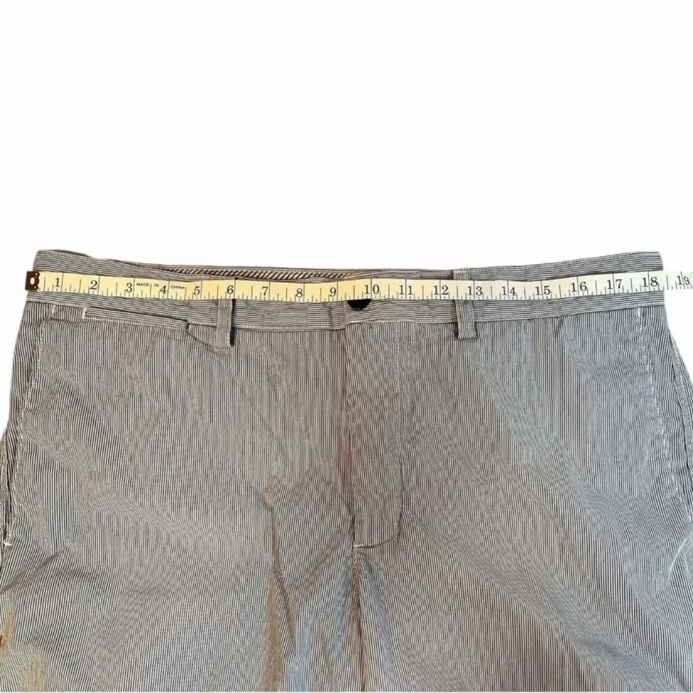 Mens Blue White Pinstripe Chino Shorts Size 35 Banana Republic Aiden Cotton